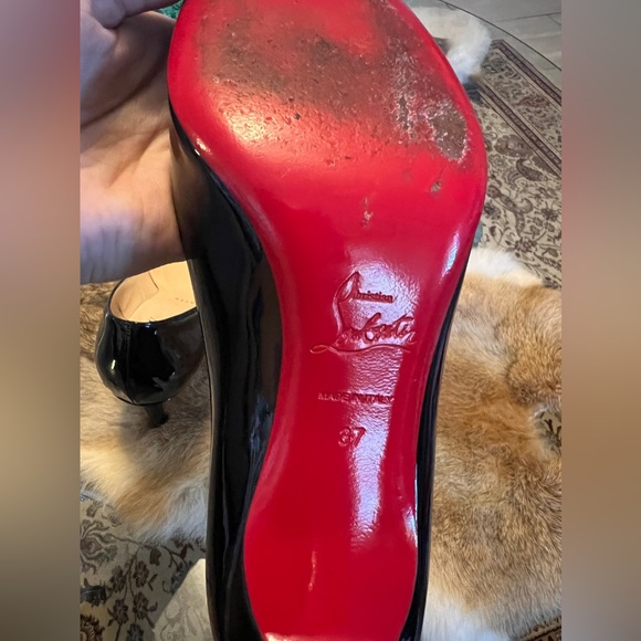 Christian Louboutin Patent
Leather Pumps It 37 black 85mm - Picture 9 of 15